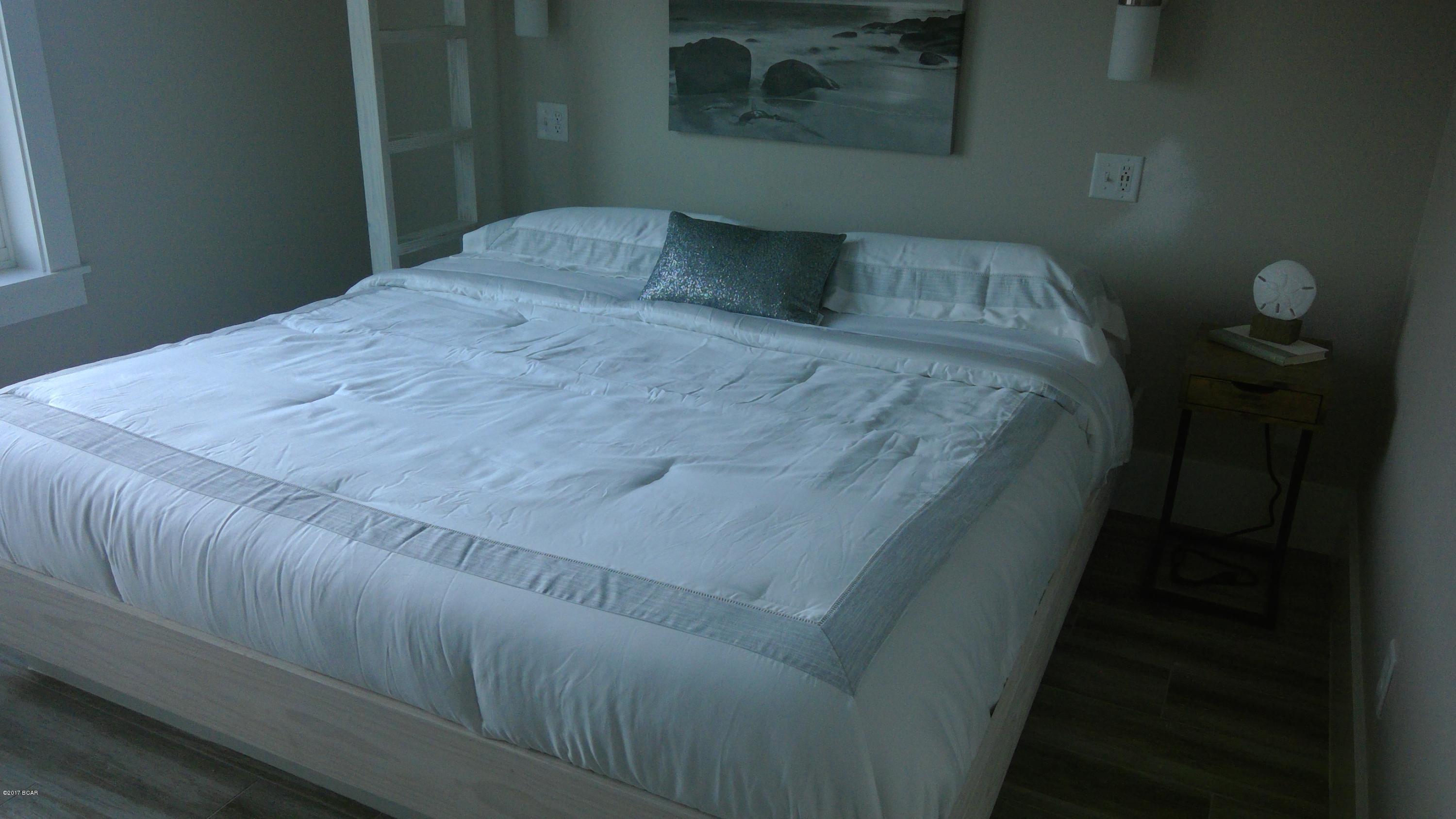 Laguna Beach Estates - Residential