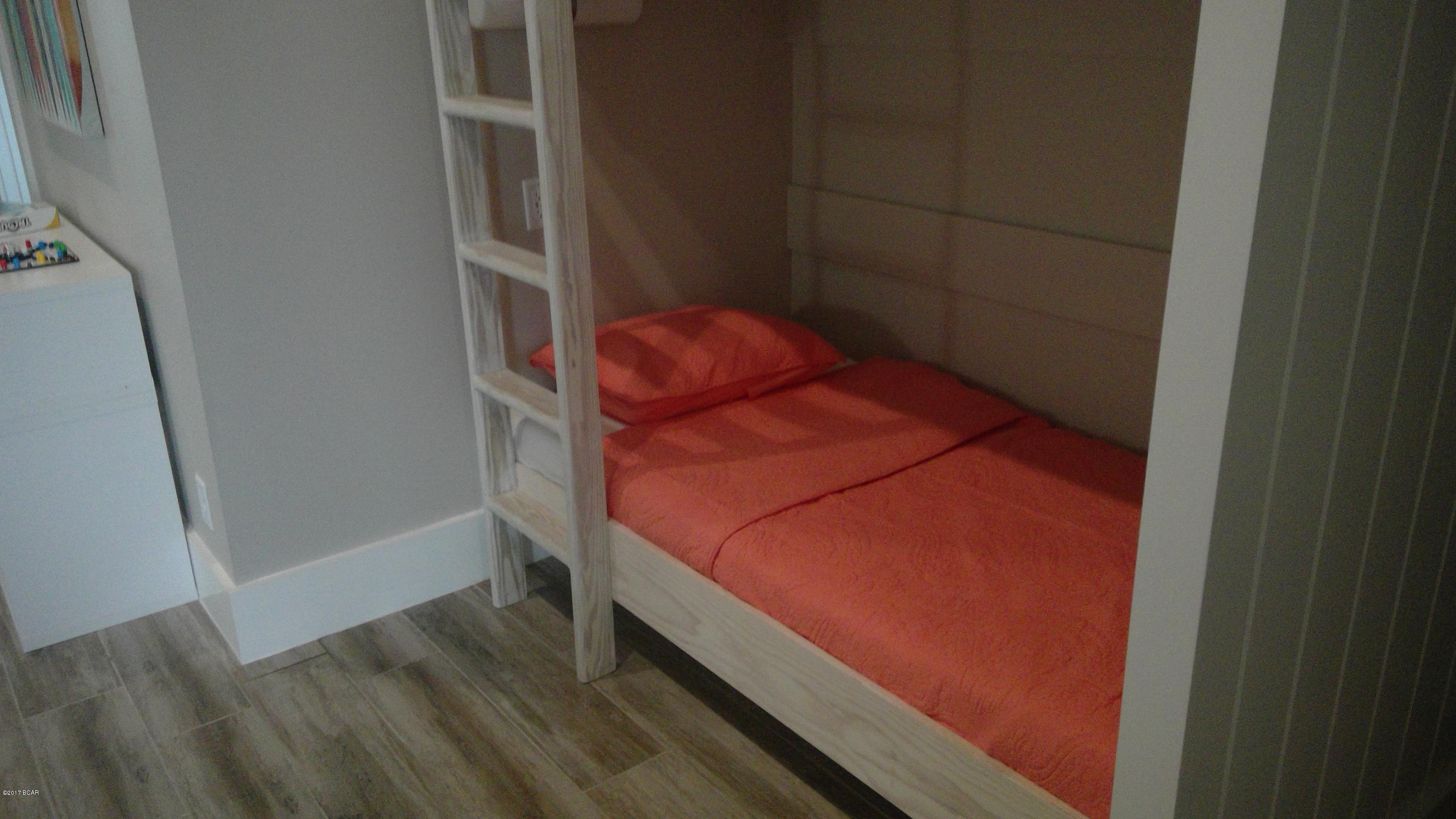 Laguna Beach Estates - Residential