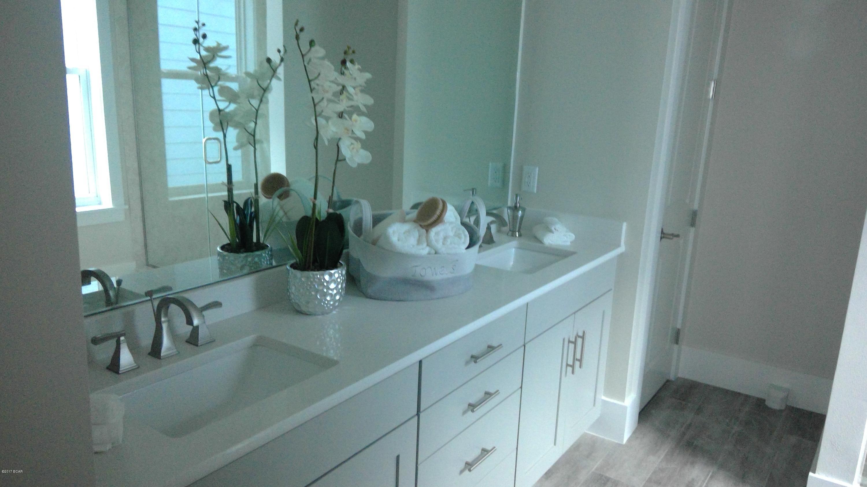 Laguna Beach Estates - Residential