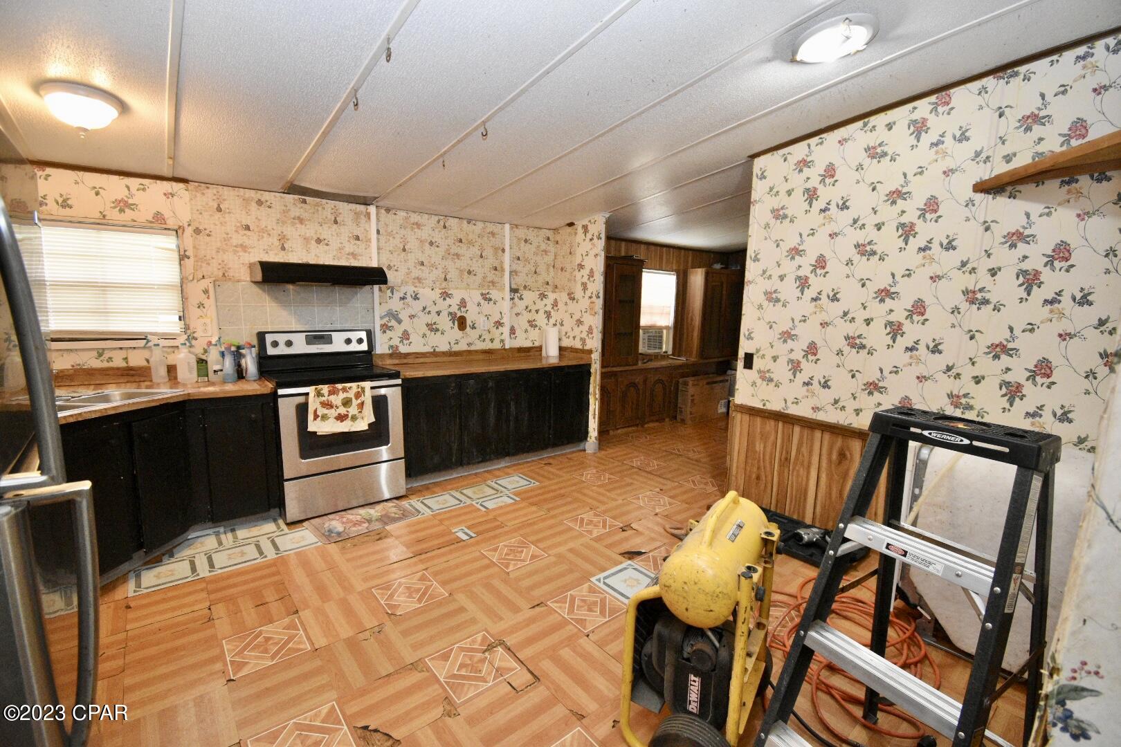 Goshun Creek Acres - Residential