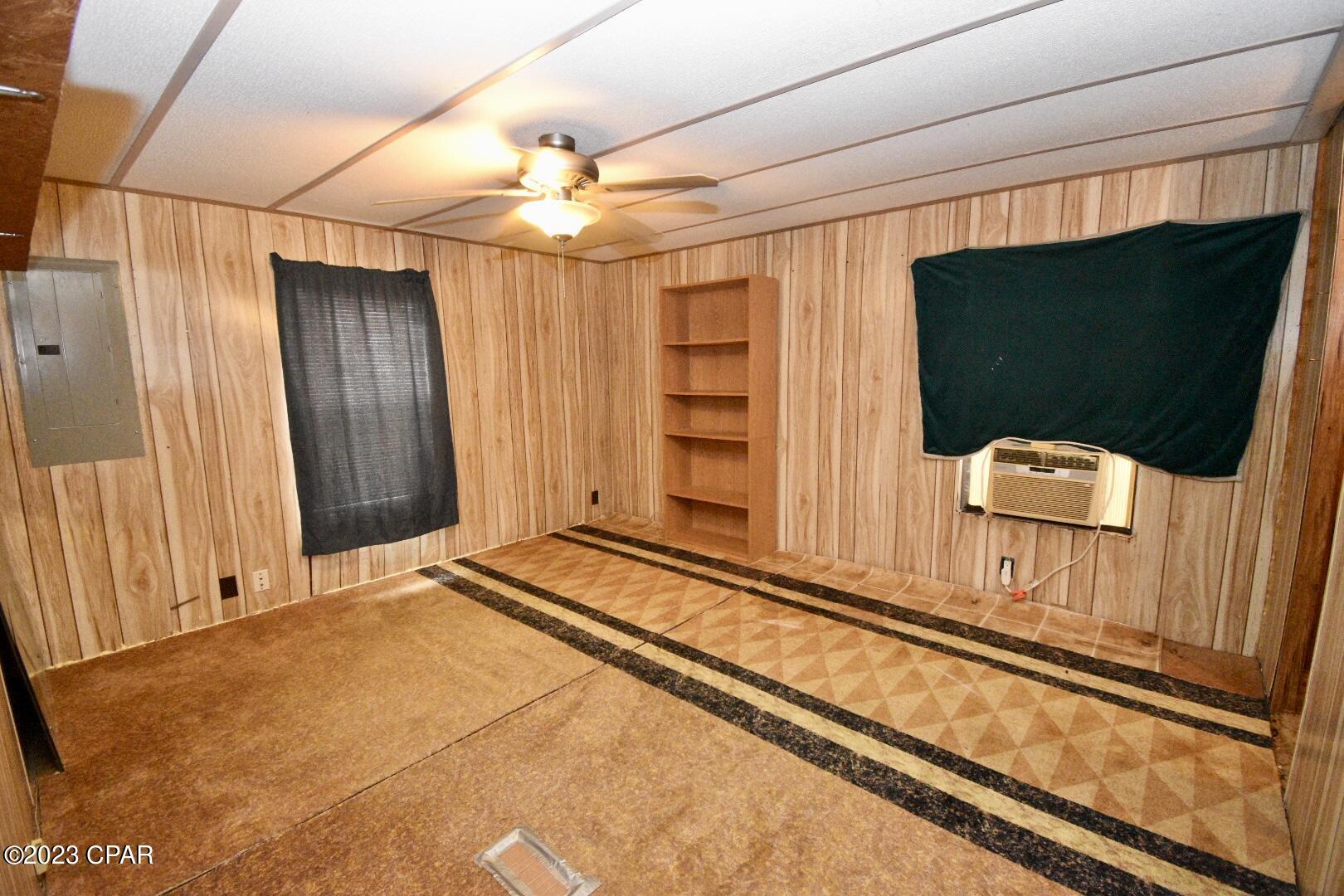 Goshun Creek Acres - Residential