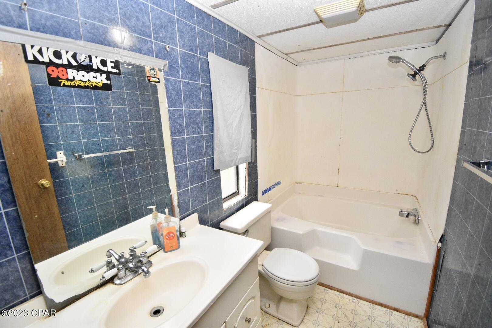 Goshun Creek Acres - Residential