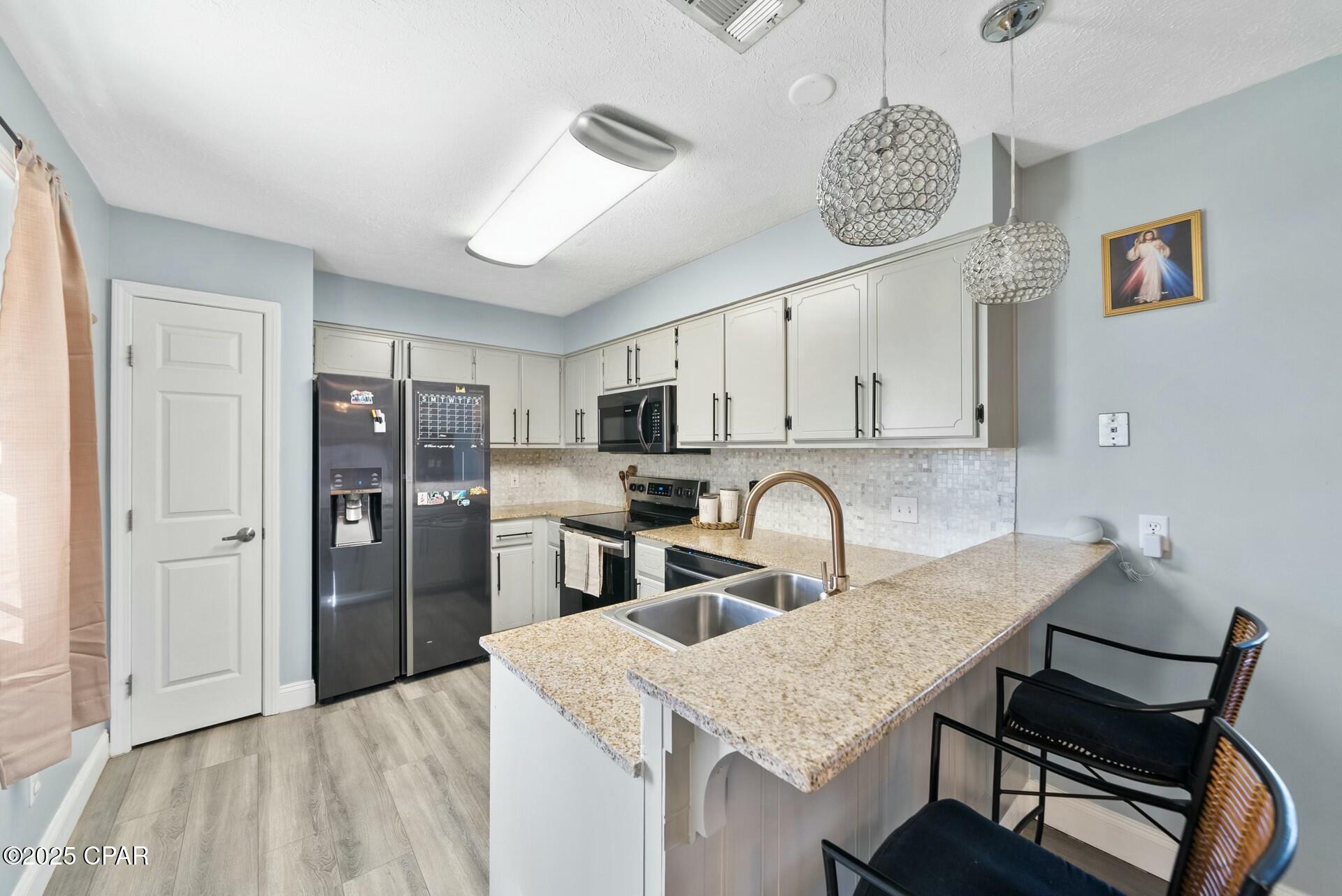 Shadow Bay Unit 5 - Residential