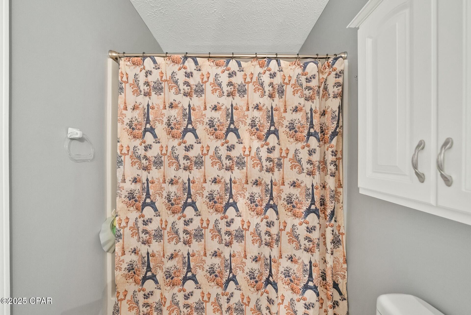 Shadow Bay Unit 5 - Residential