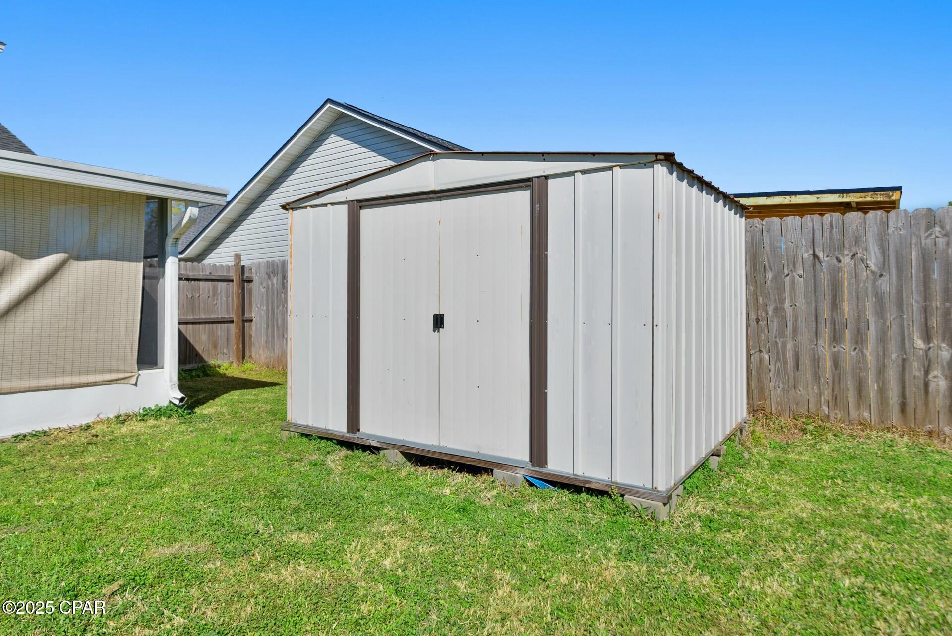 Shadow Bay Unit 5 - Residential