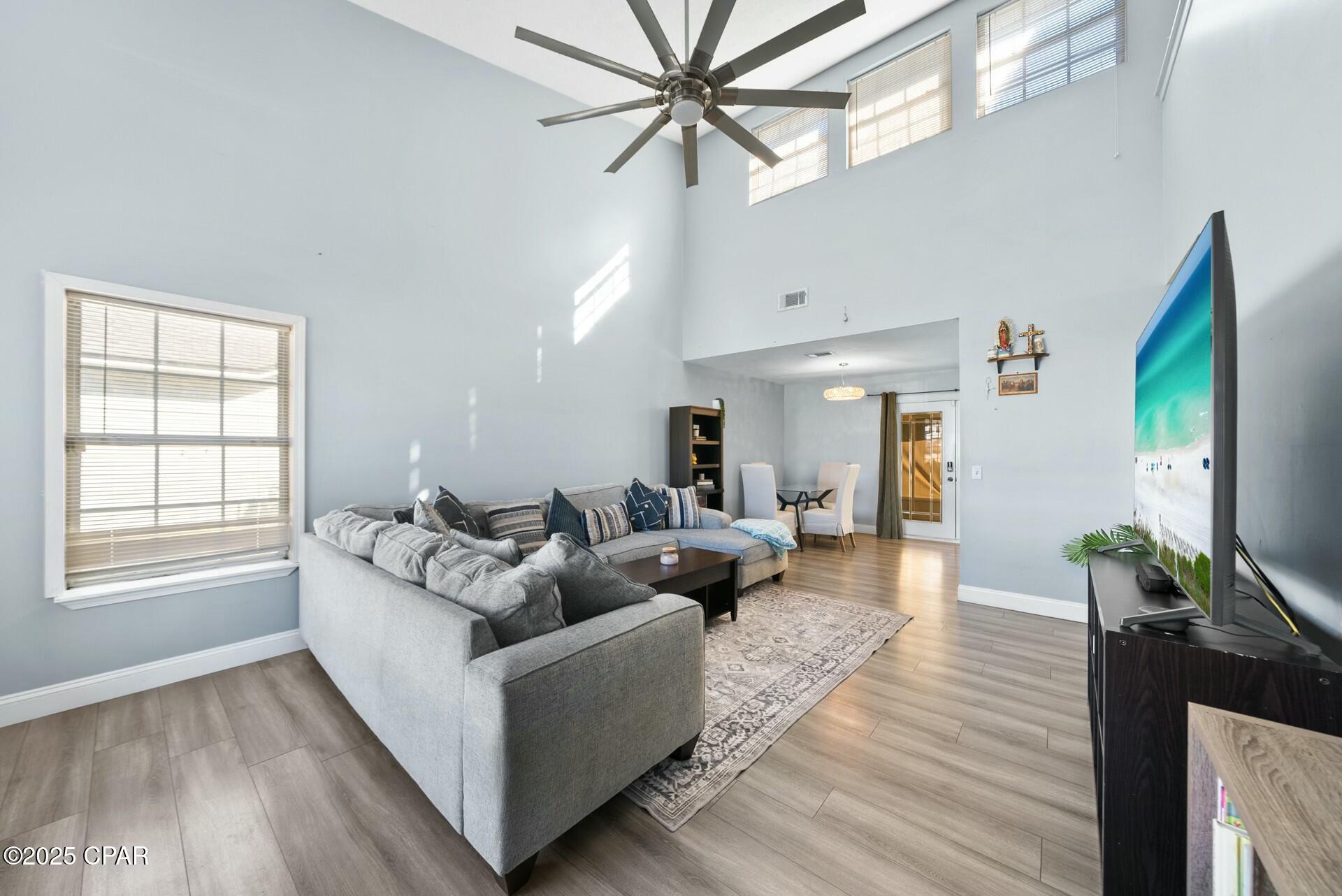 Shadow Bay Unit 5 - Residential