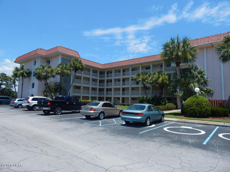 Colony Club - Residential