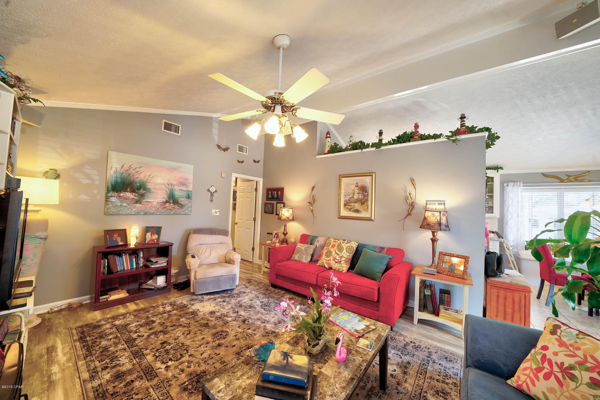 Venture Out Travel Trail - Residential