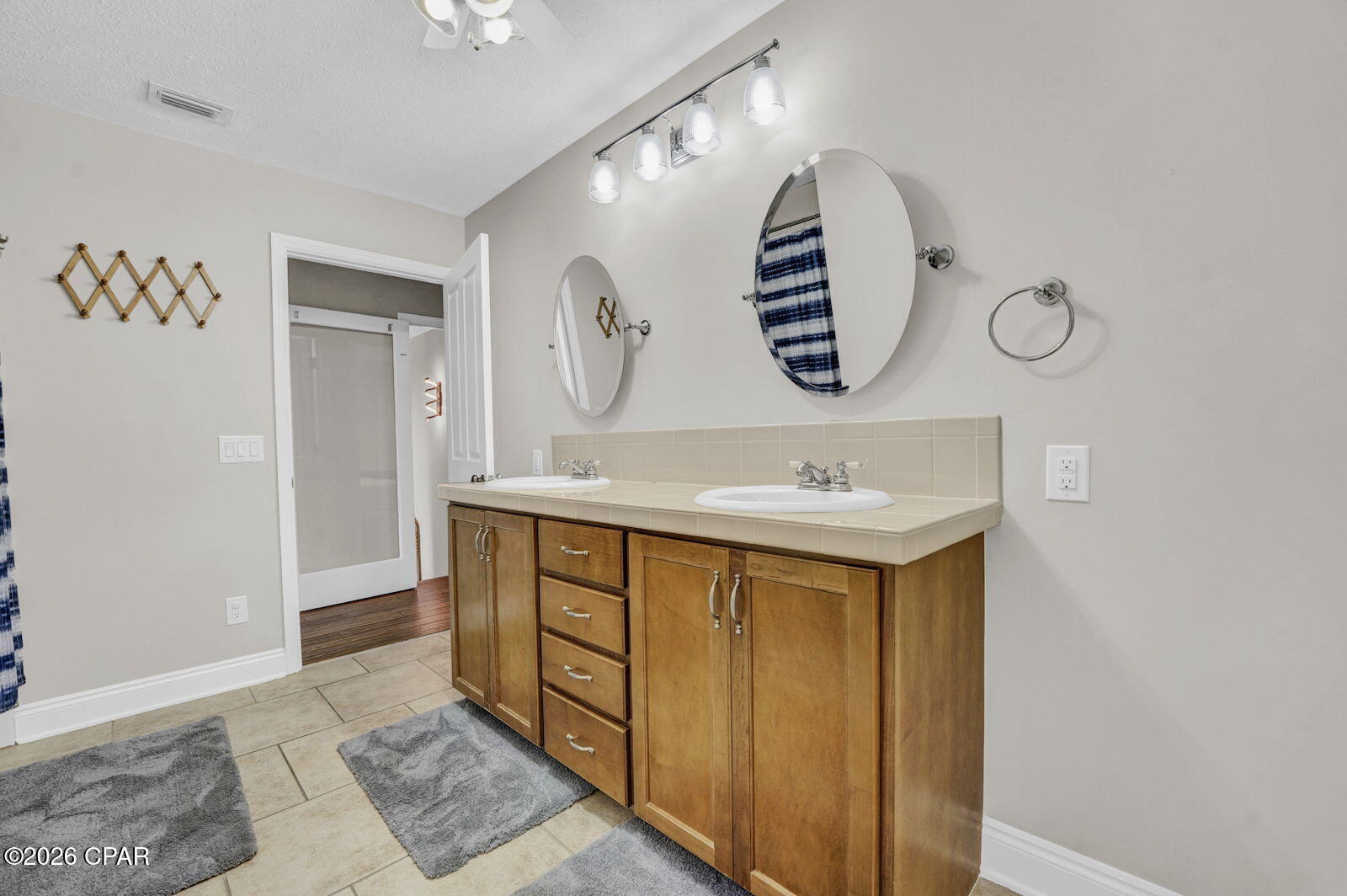 Southern Shores - Residential