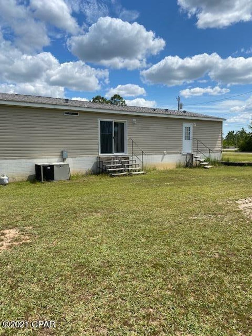 3/2 mobile home and 1/2 of acres on a corner lot.  Situated in a very quiet neighbor hood but close to the town of  Callaway  Nice 36x24 Pole Barn that has been been enclosed and ready to use as a workshop or as a car garage.



All measurements are approximate. Buyer may verify if necessary.