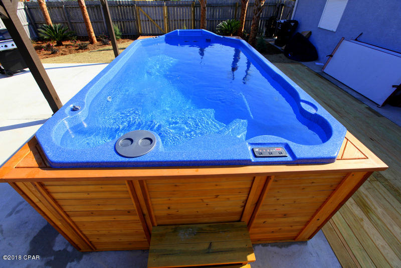 Holiday Beach Unit 14 - Residential Lease