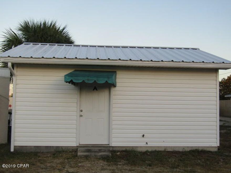 1 bedroom, 1 bath home featuring living/dining combo, efficiency kitchen. Electricity, water, sewer, garbage and lawn service provided. NO PETS