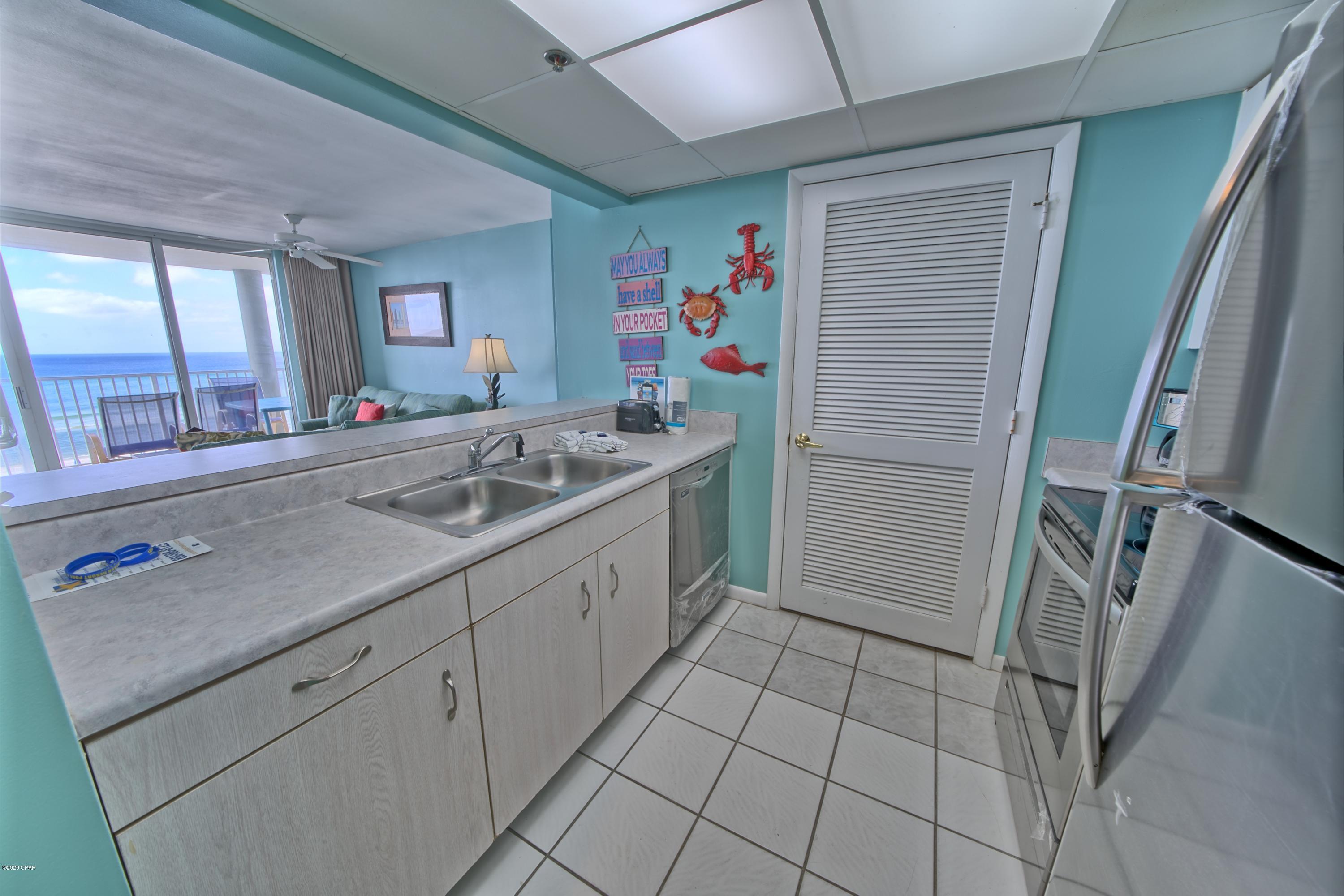 Long Beach Towers I - Residential