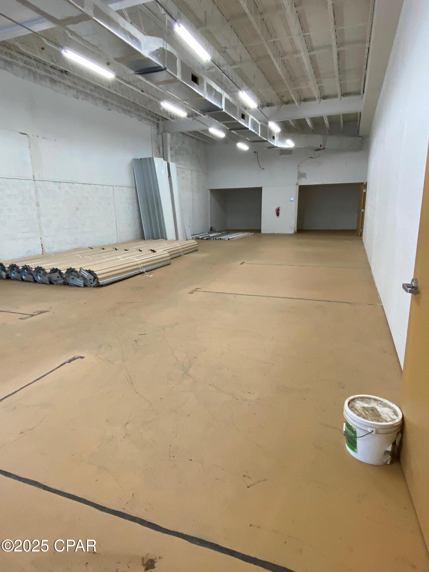 [No Recorded Subdiv] - Commercial Lease