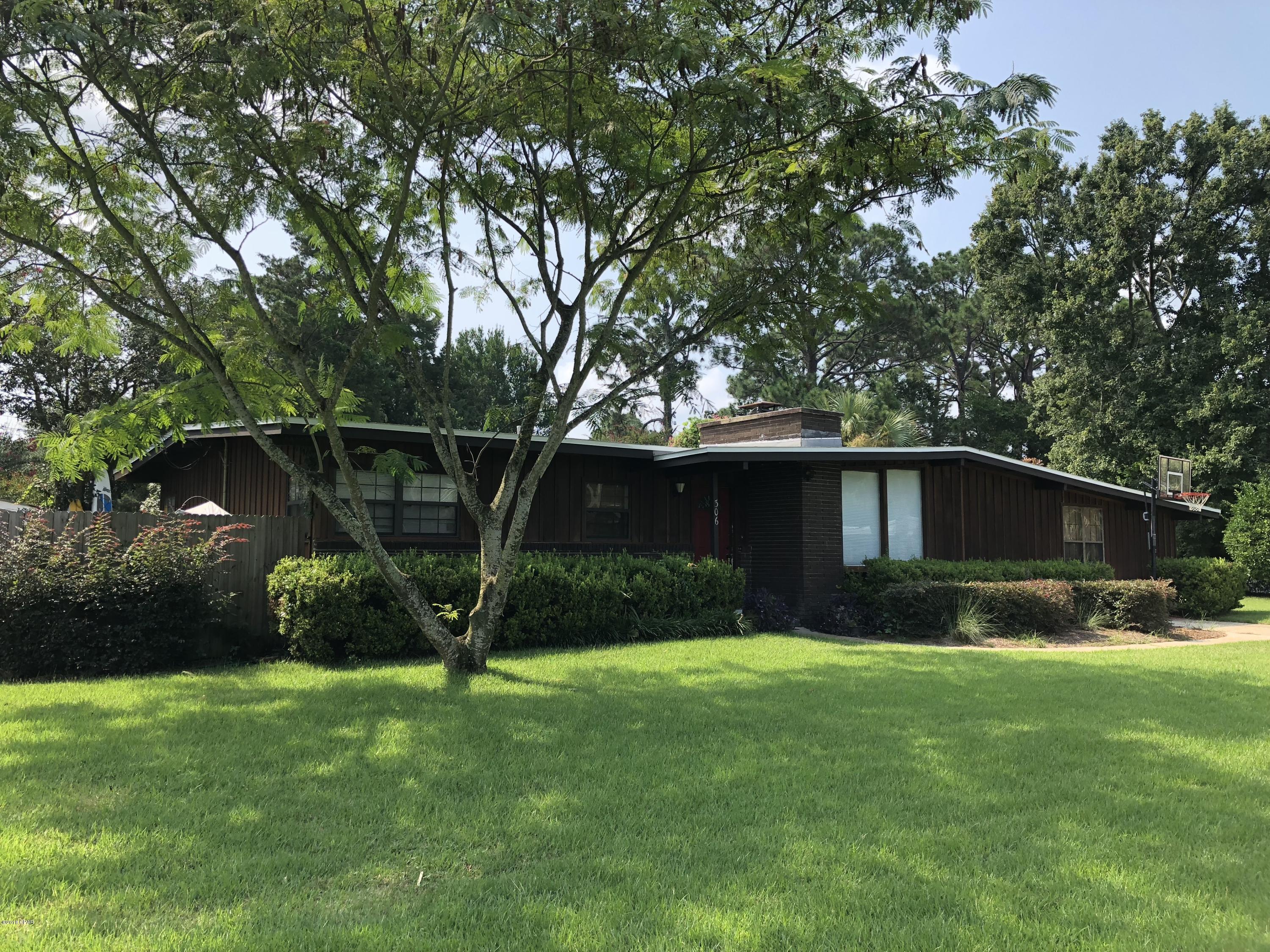 Woodlawn Unit 1 - Residential