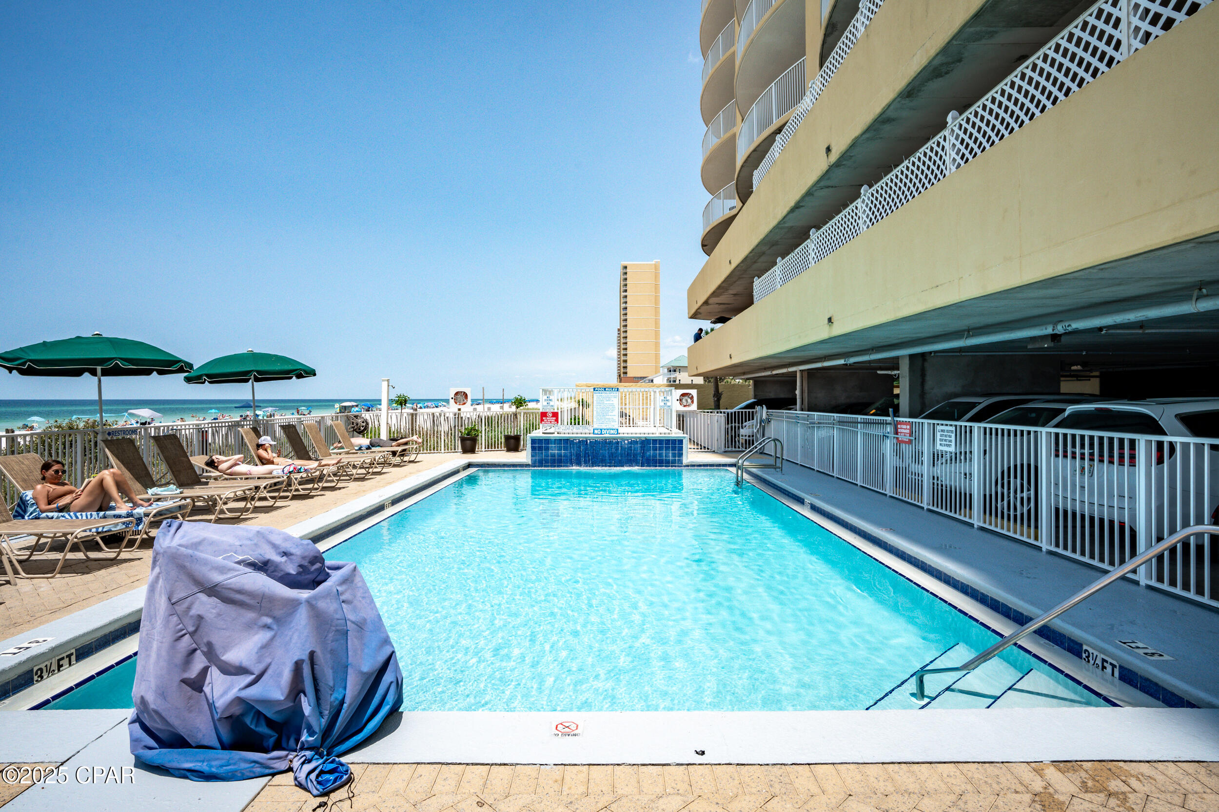 Emerald Isle - Residential