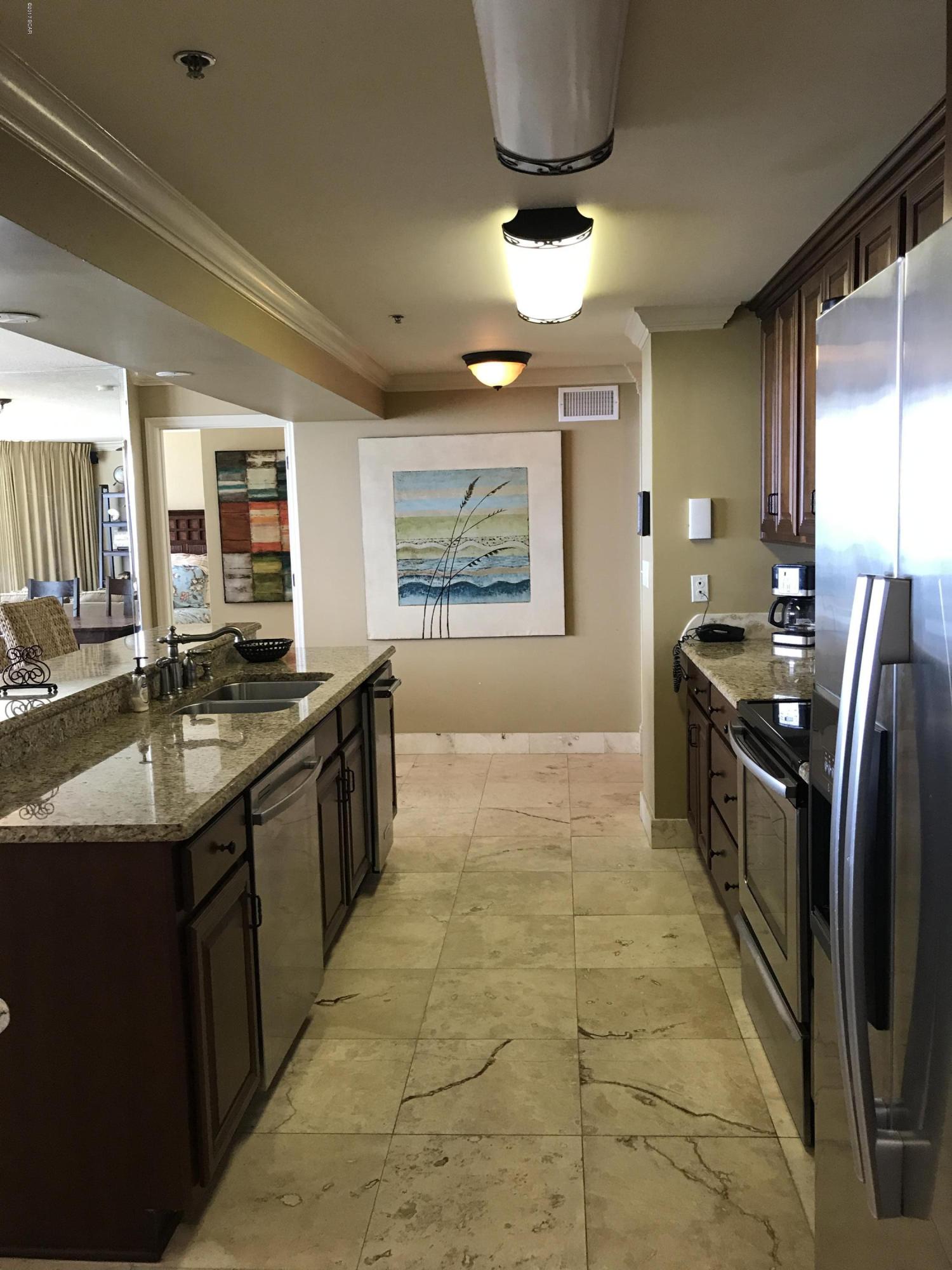 Long Beach Towers I - Residential