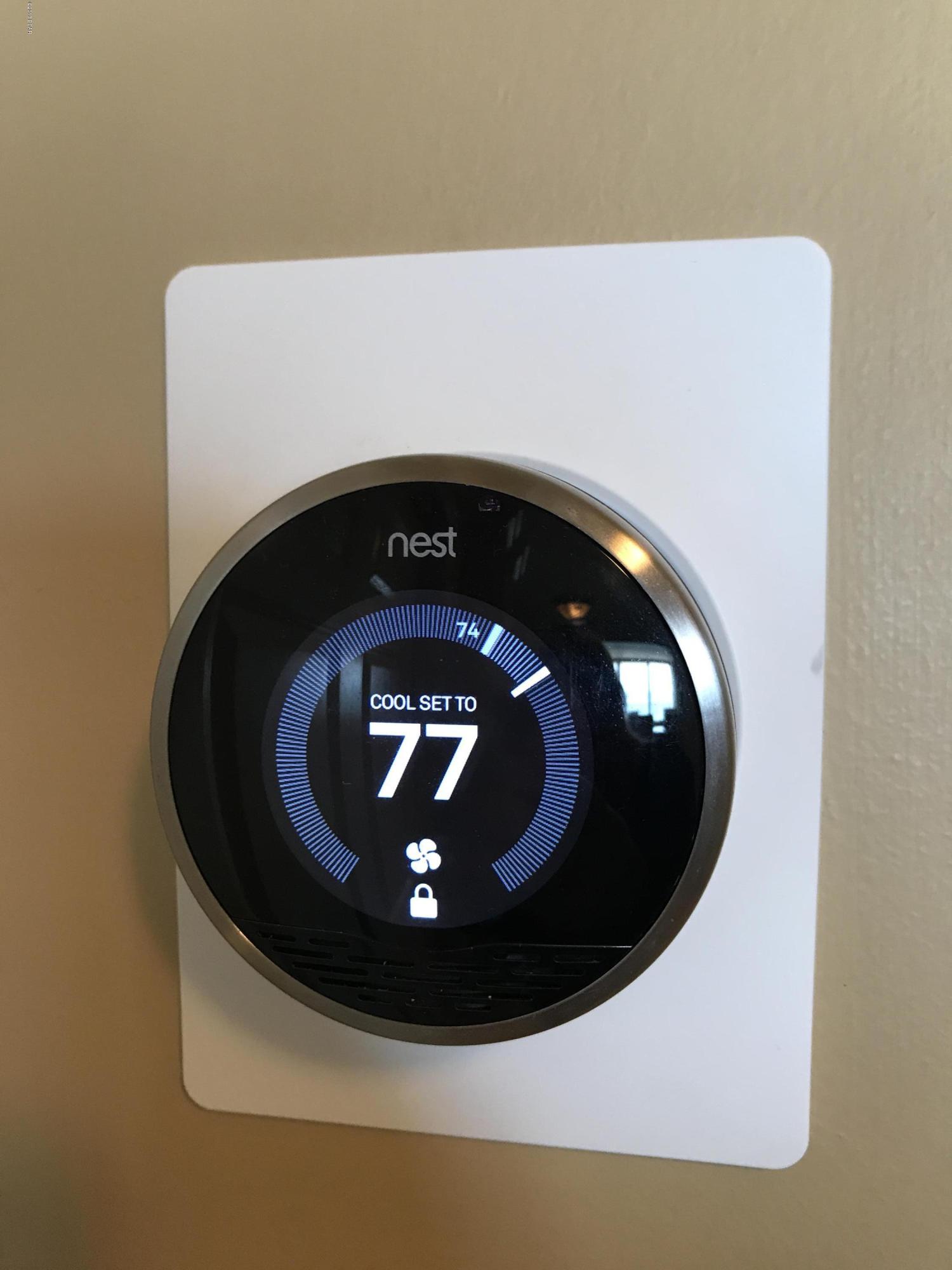 Long Beach Towers I - Residential