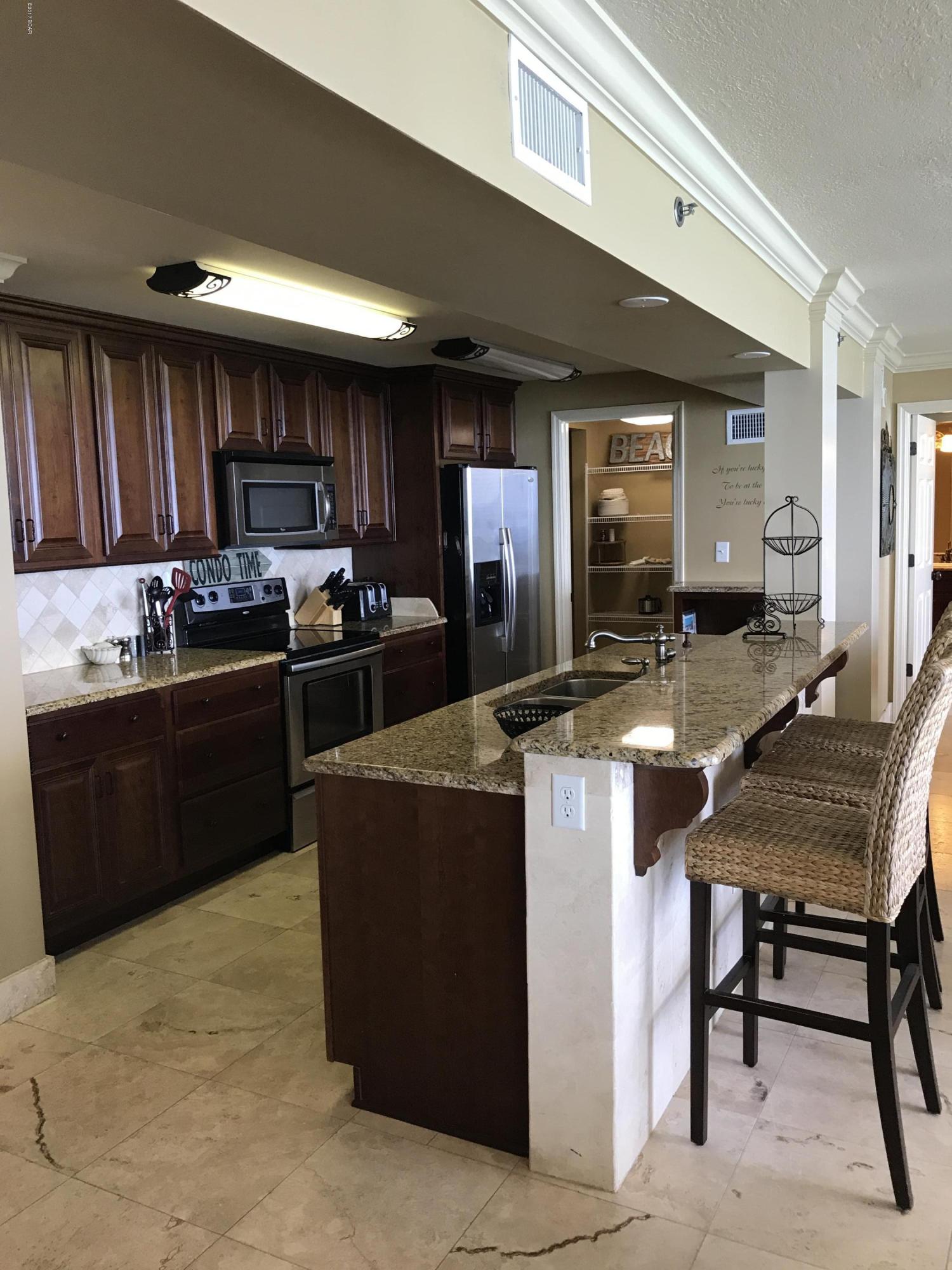 Long Beach Towers I - Residential