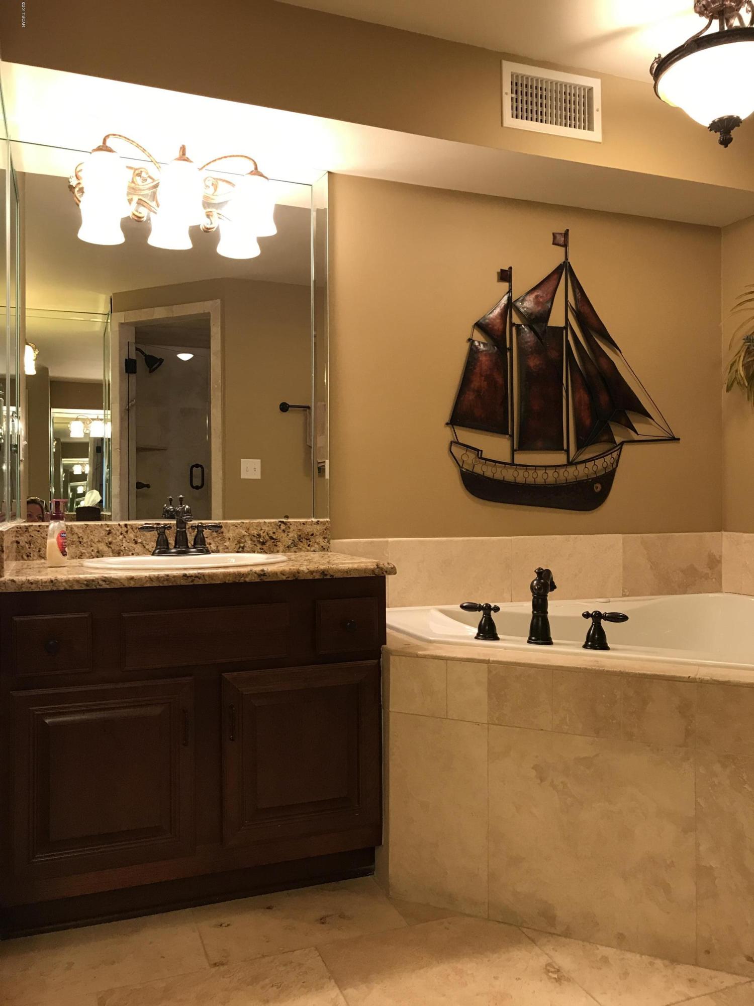 Long Beach Towers I - Residential