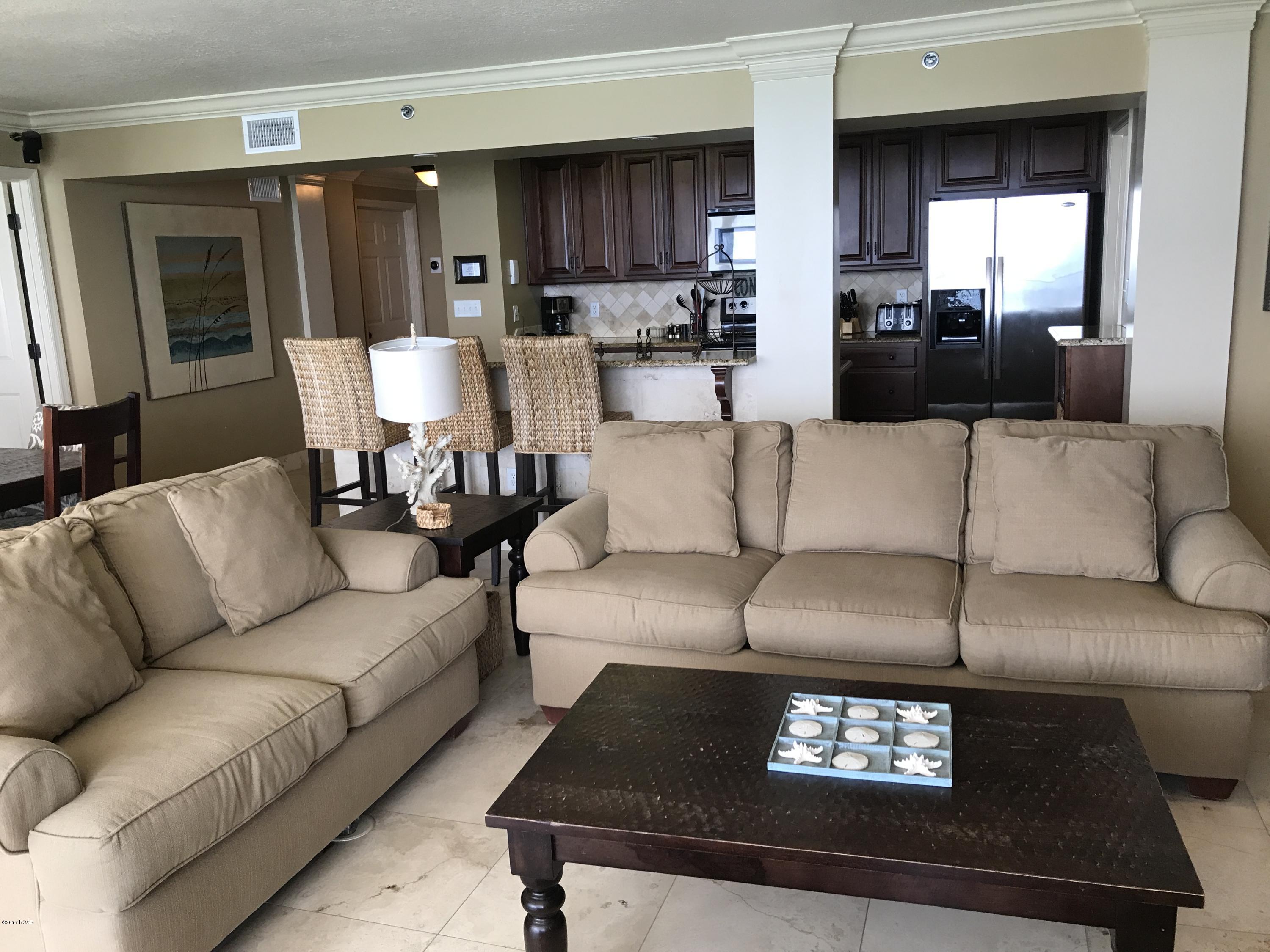 Long Beach Towers I - Residential