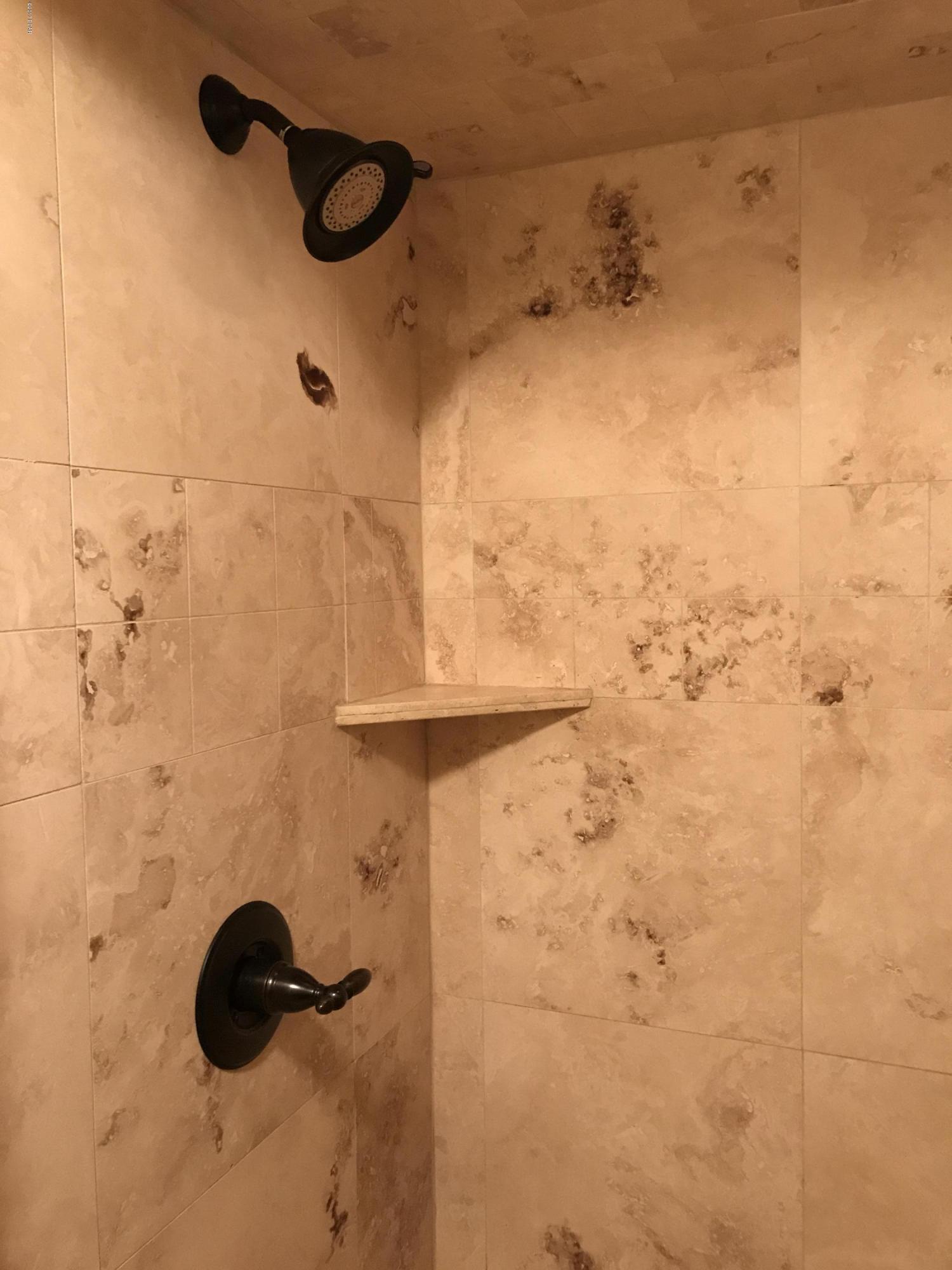 Long Beach Towers I - Residential