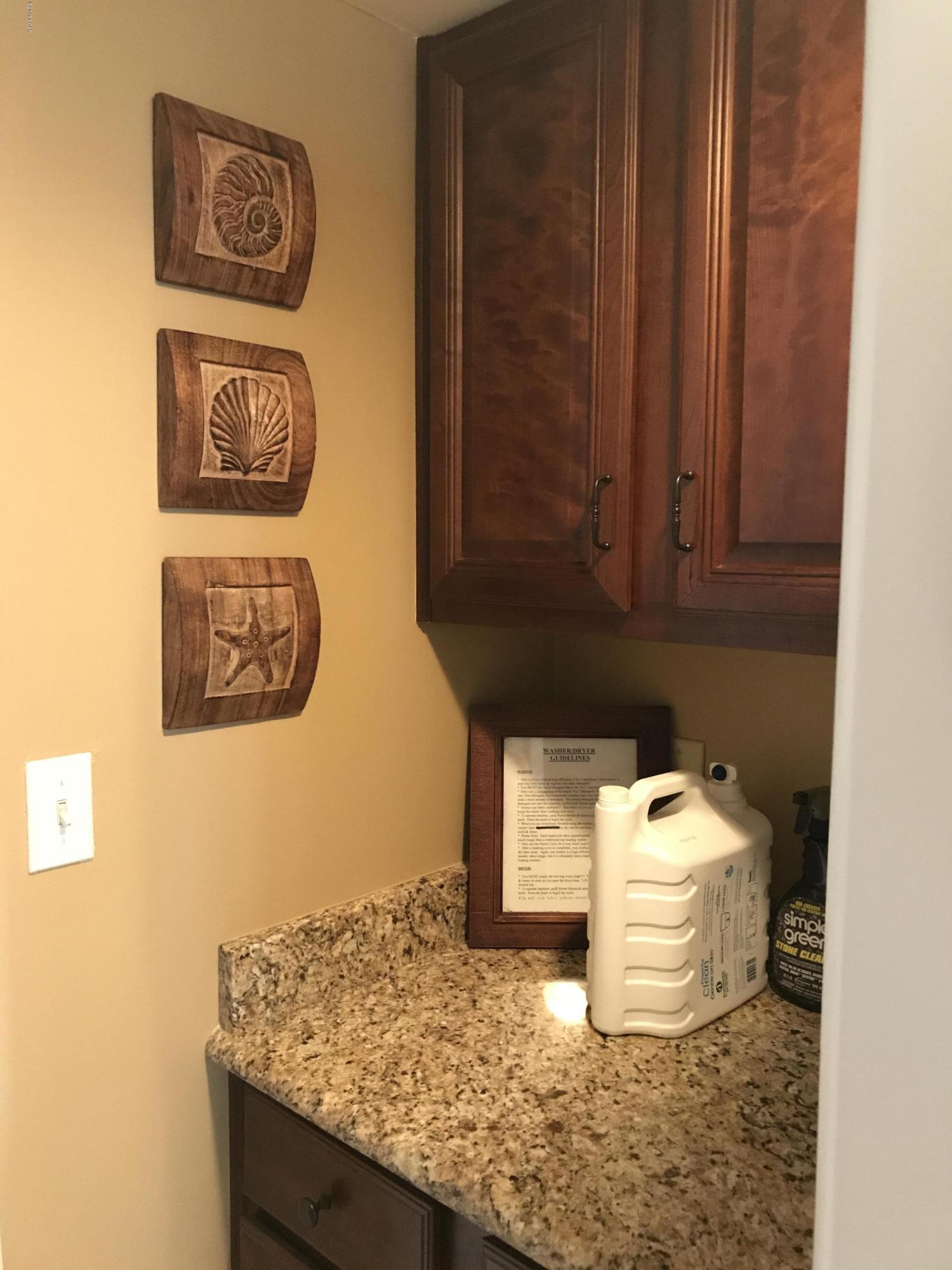 Long Beach Towers I - Residential