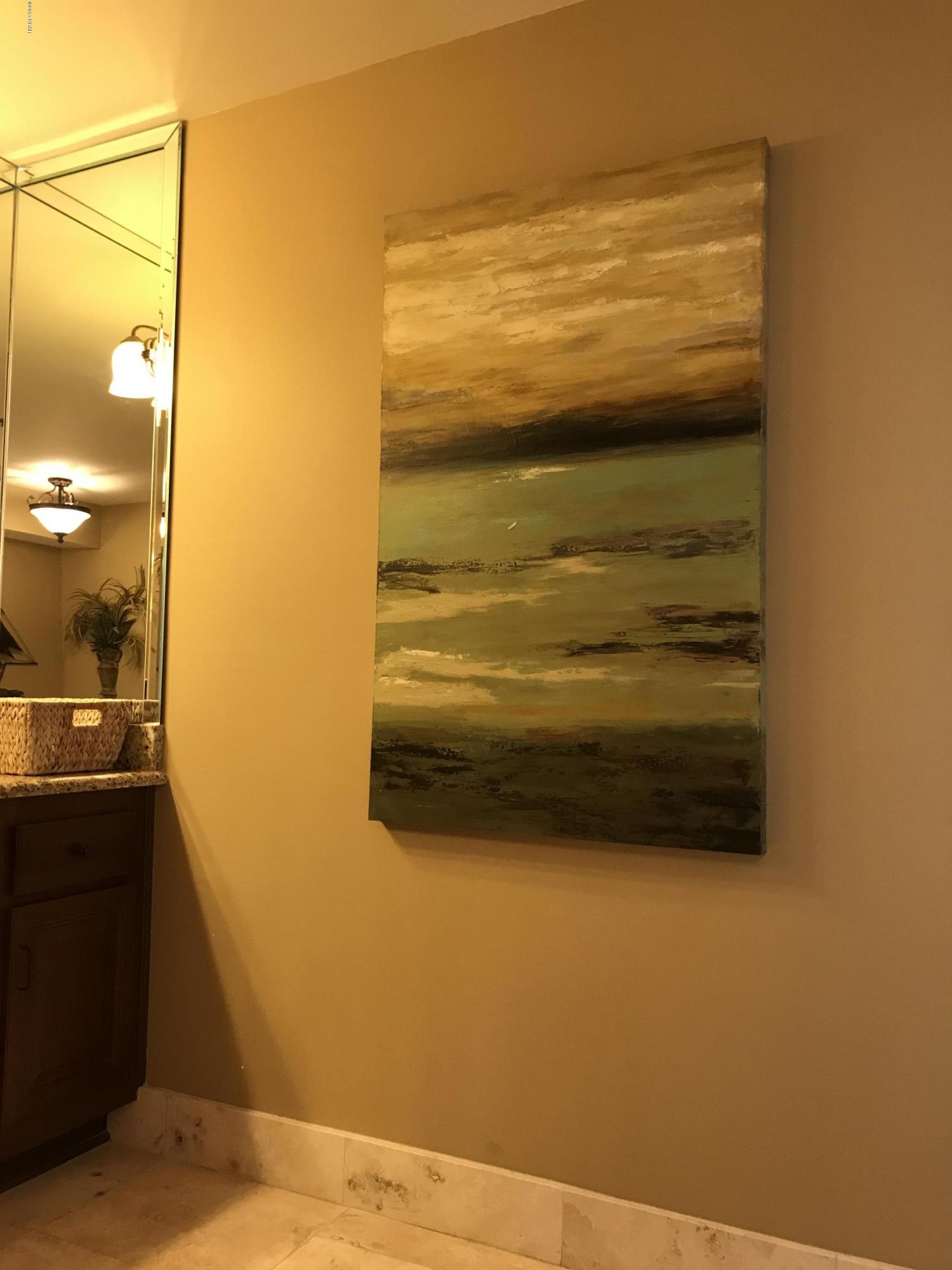 Long Beach Towers I - Residential