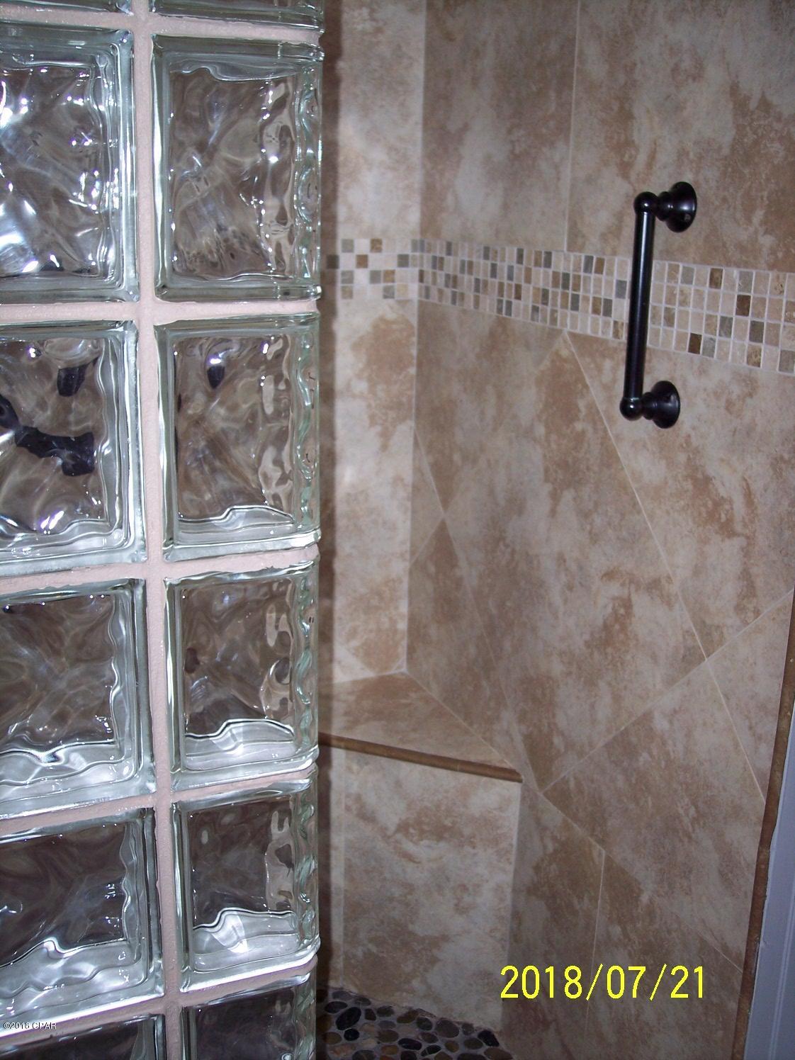 Sunnyside Beach & Tennis Condo - Residential