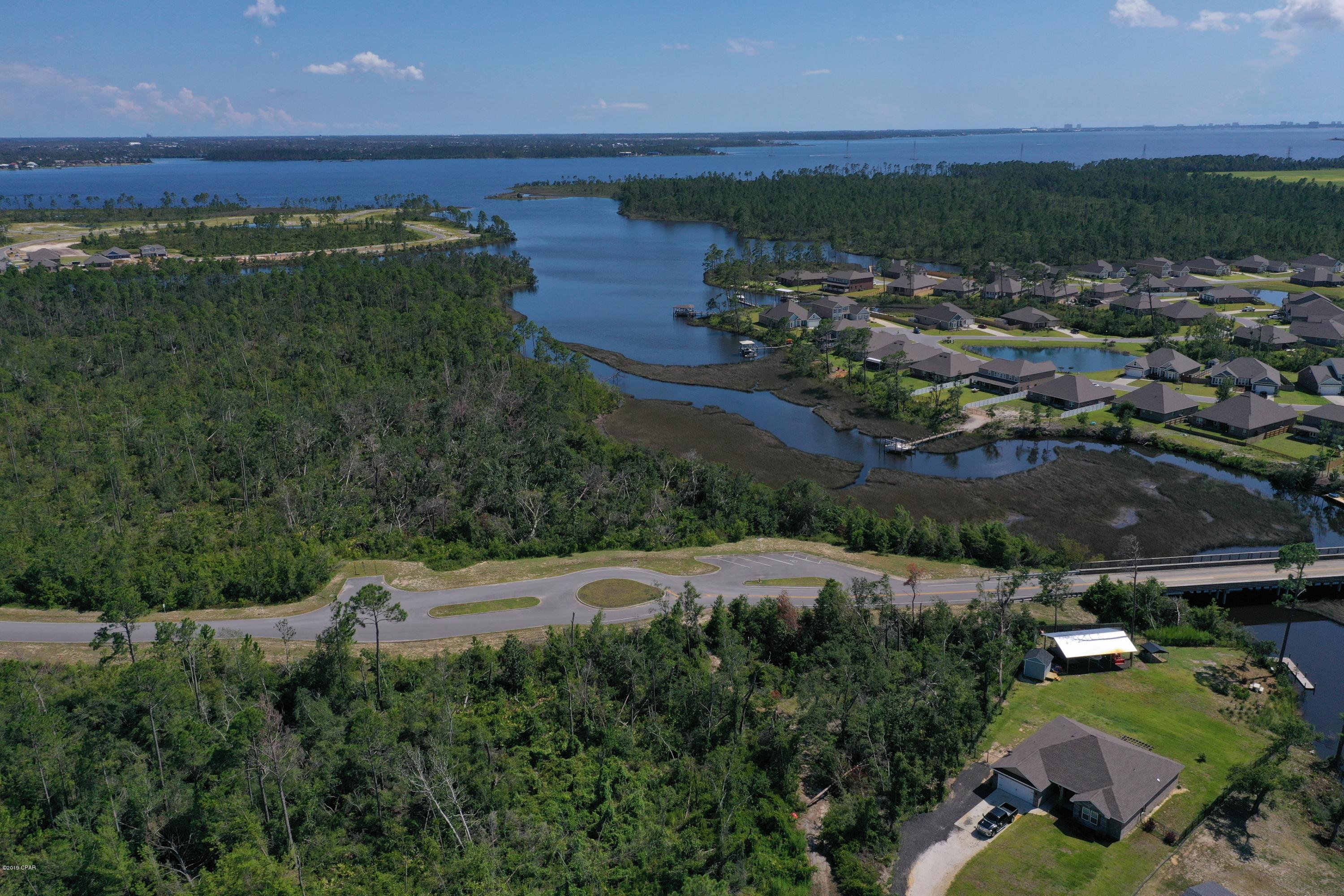 [No Recorded Subdiv] - Land