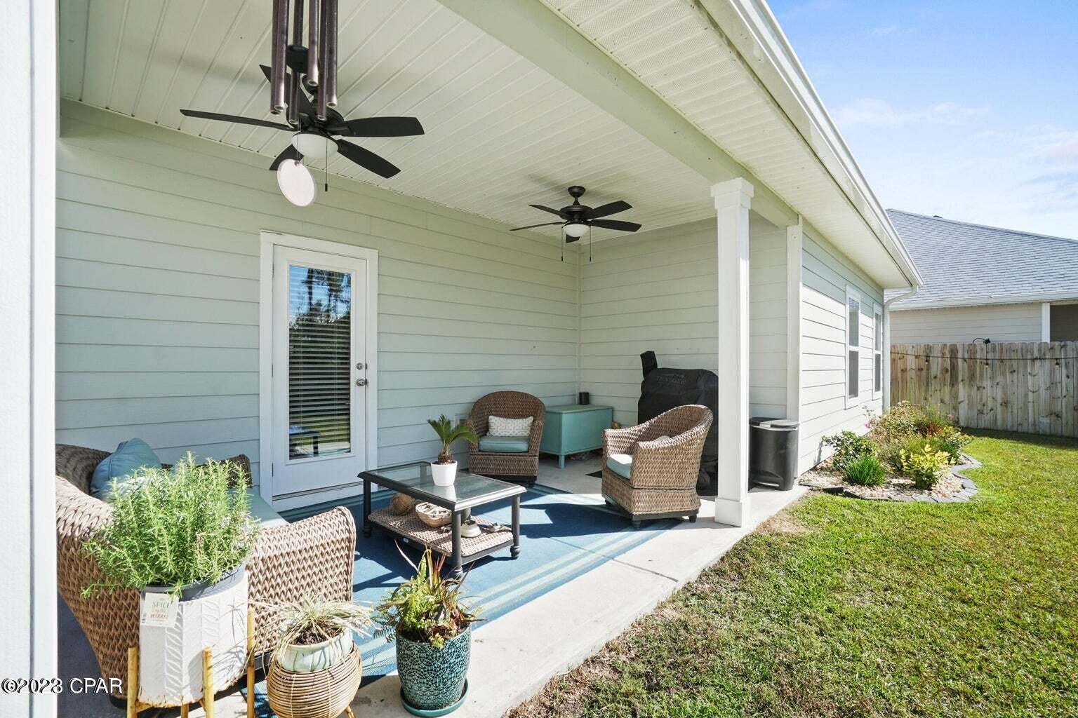 Emerald Cove Villas - Residential Lease