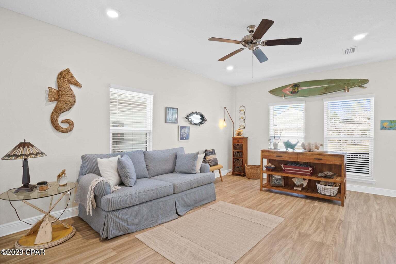 Emerald Cove Villas - Residential Lease