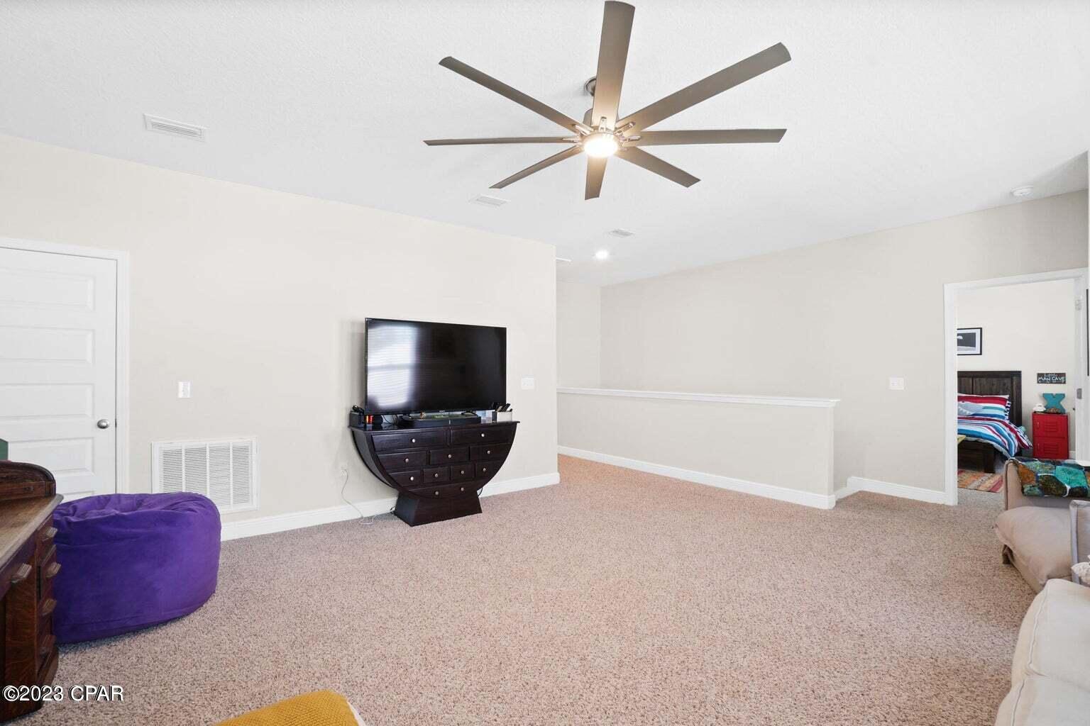 Emerald Cove Villas - Residential Lease