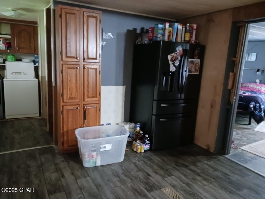 Mitchel Manor - Residential