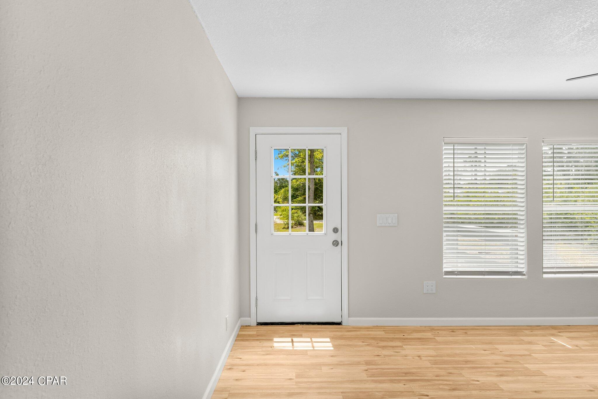 [No Recorded Subdiv] - Residential