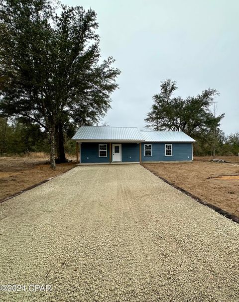 A home in Grand Ridge