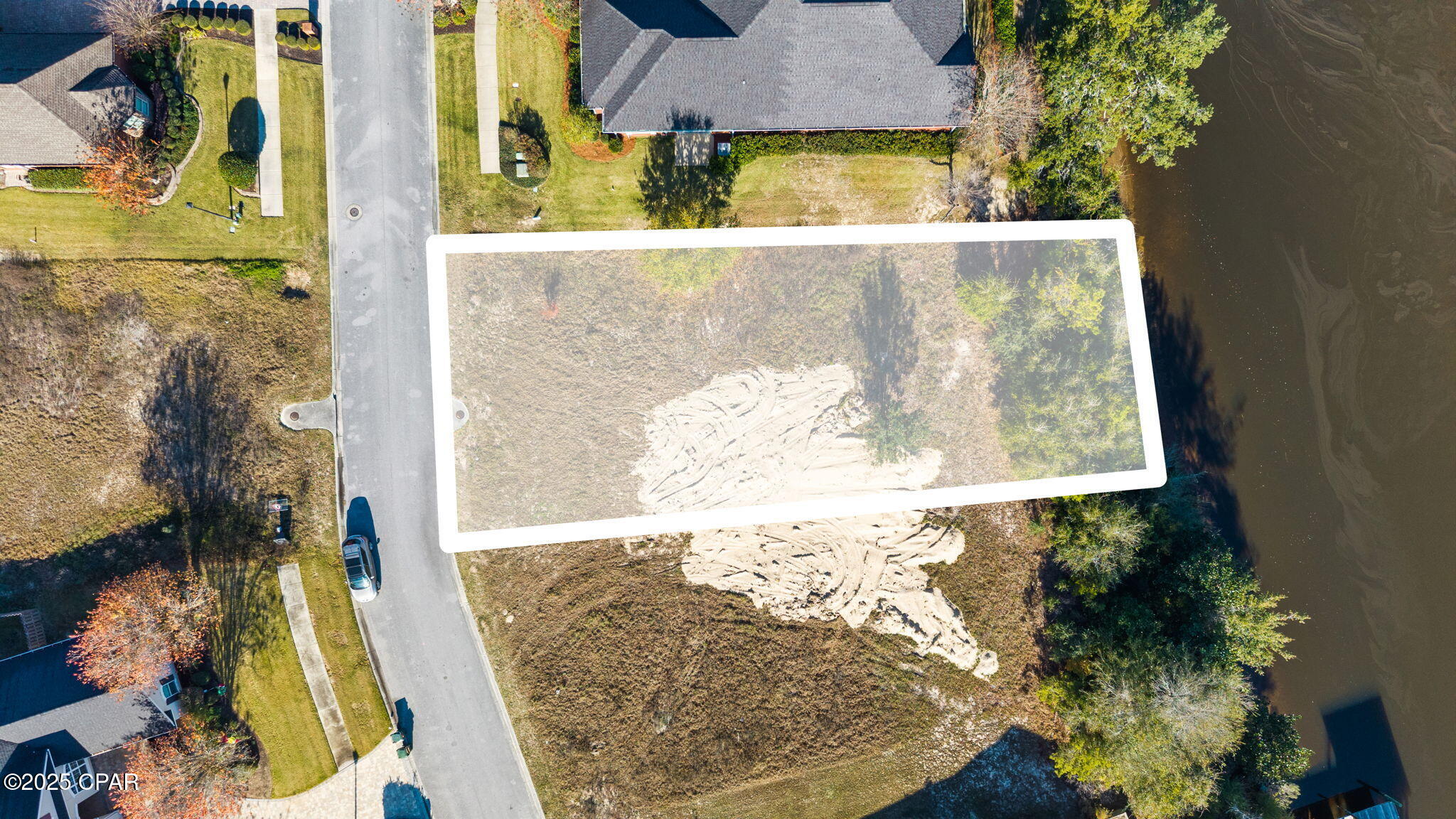 The Meadows & The Pointe - Land