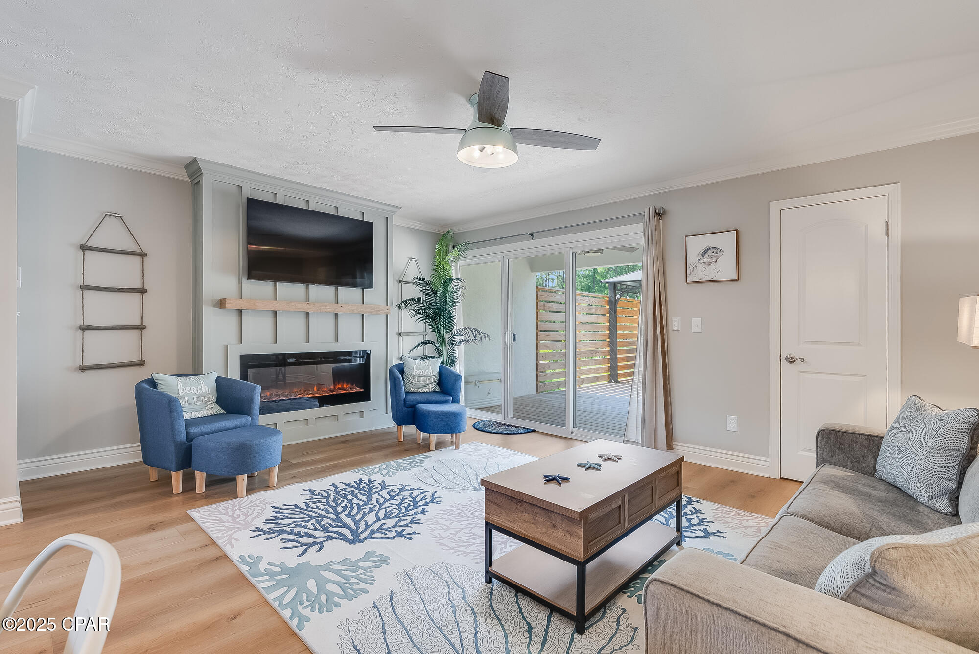 Harbour Towne - Residential