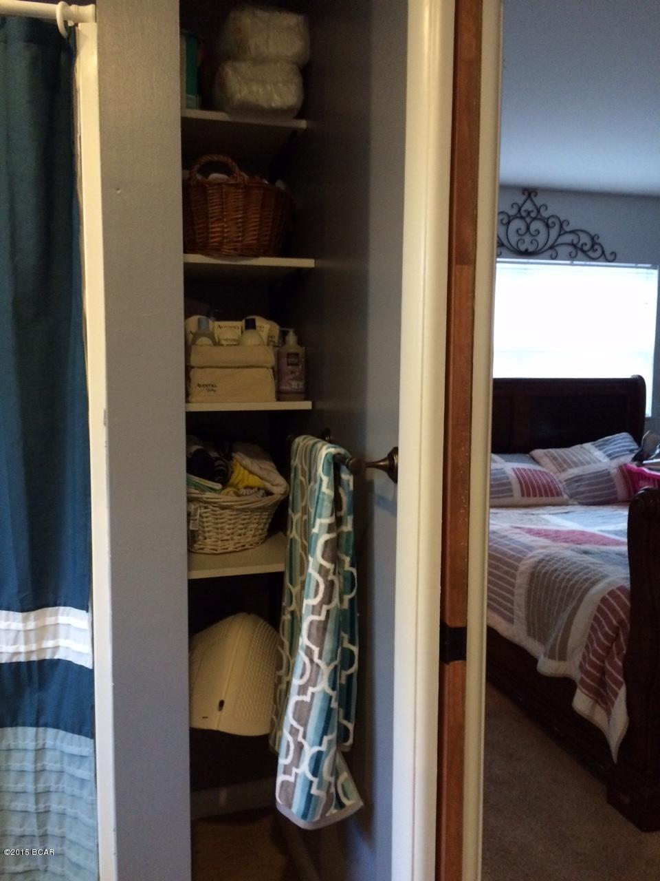 Point Royal Homes Unit 1 - Residential Lease