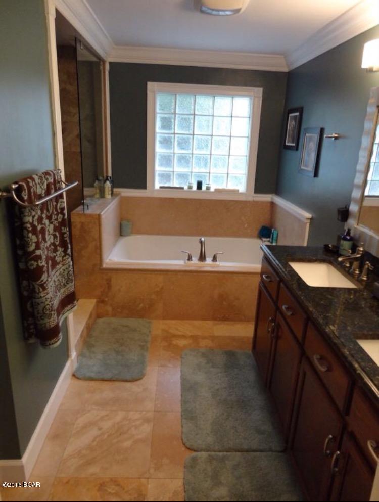 Country Club Harbour Estates - Residential