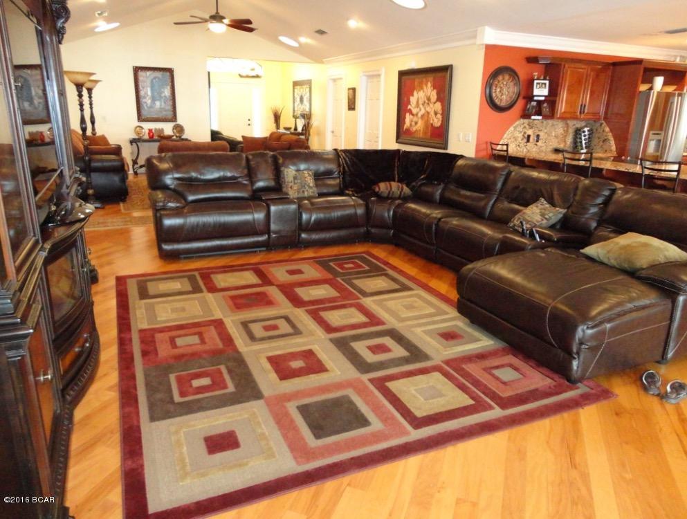 Country Club Harbour Estates - Residential