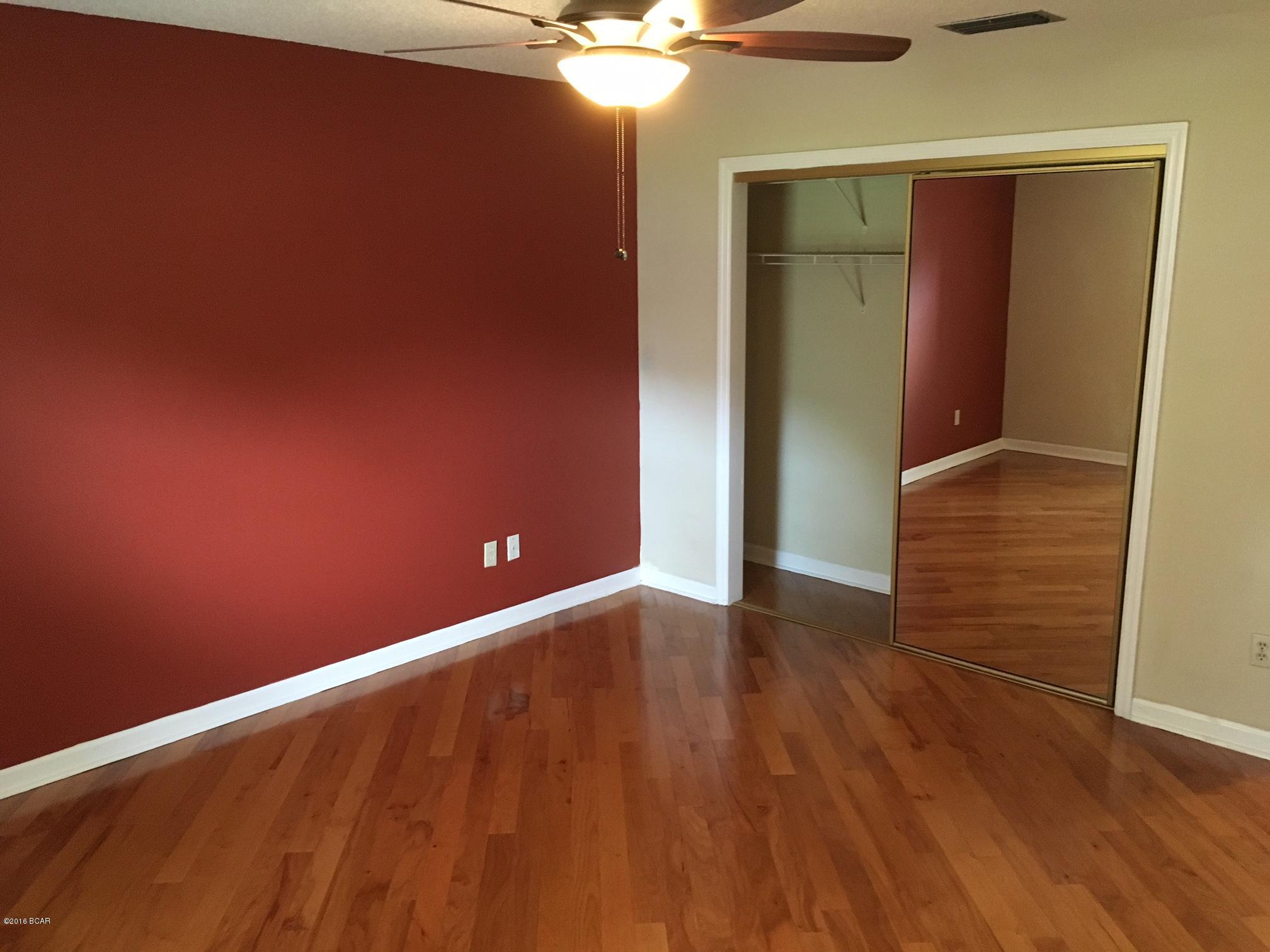 Country Club Harbour Estates - Residential