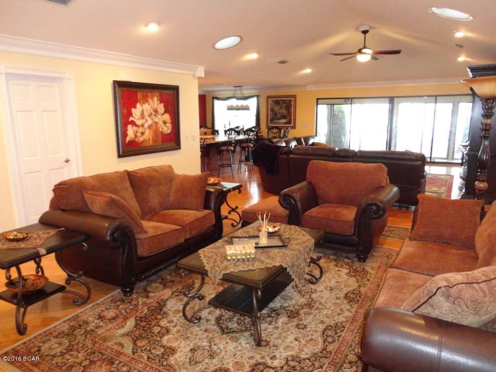 Country Club Harbour Estates - Residential