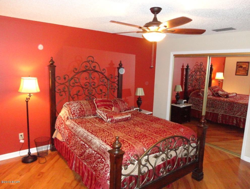 Country Club Harbour Estates - Residential