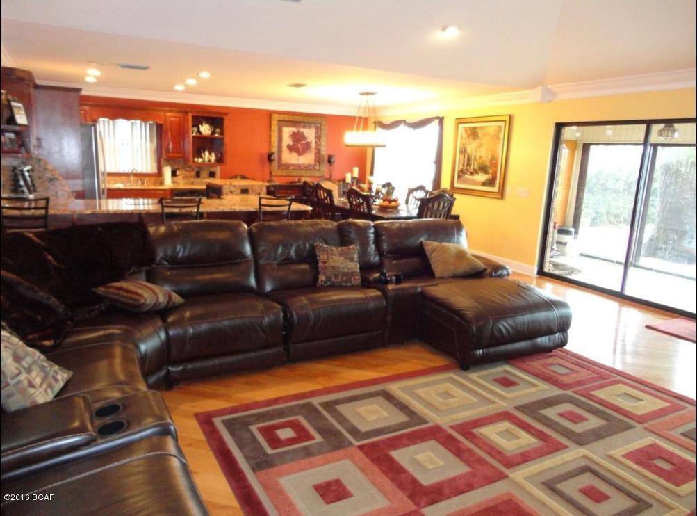 Country Club Harbour Estates - Residential