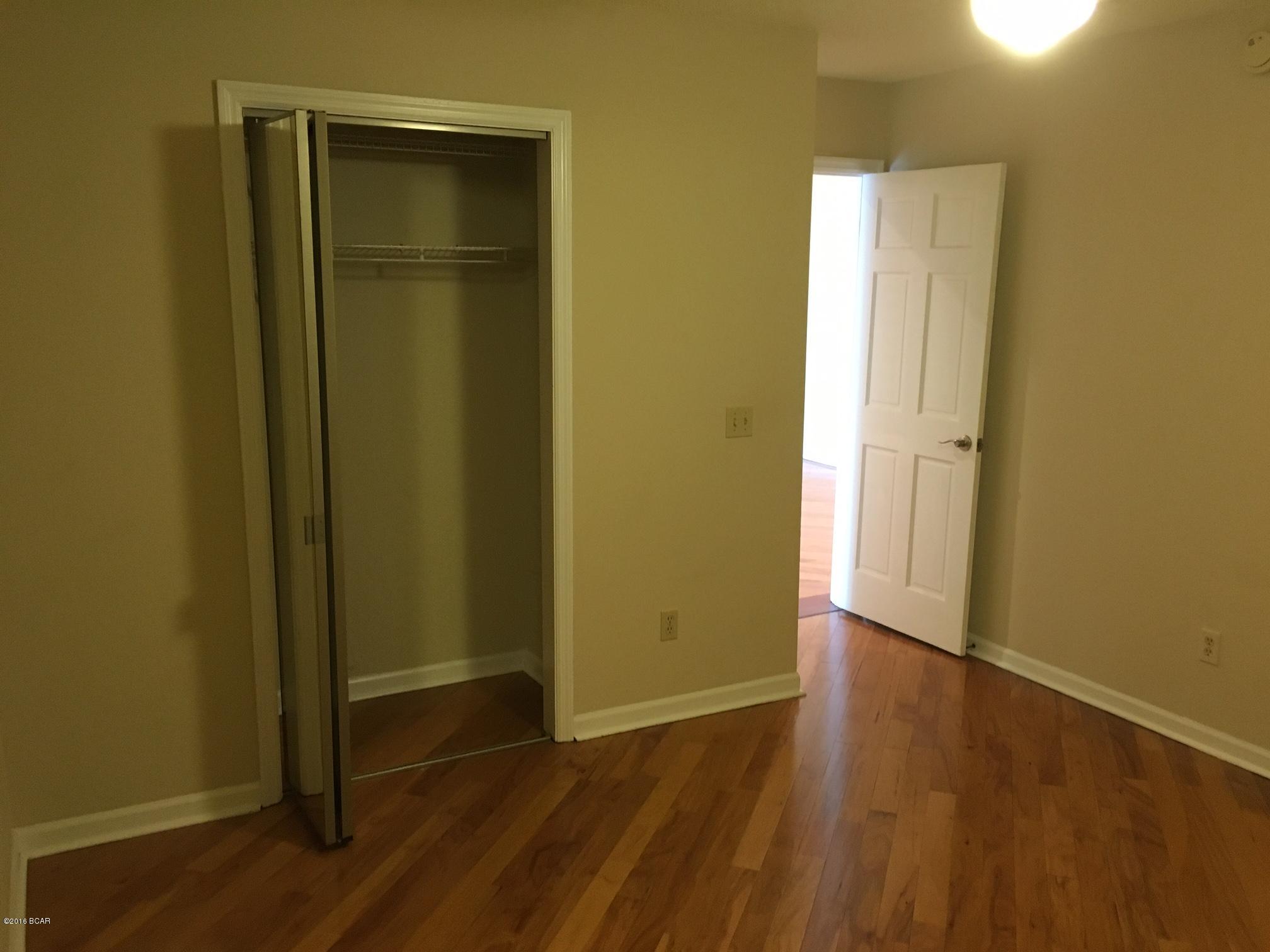 Country Club Harbour Estates - Residential