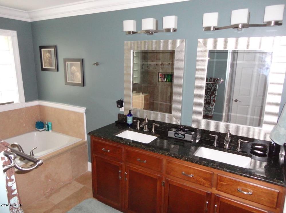 Country Club Harbour Estates - Residential