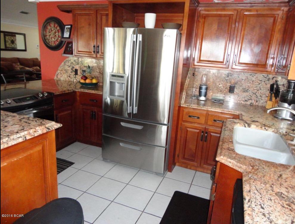 Country Club Harbour Estates - Residential