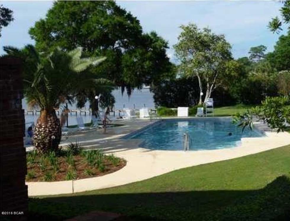 Country Club Harbour Estates - Residential