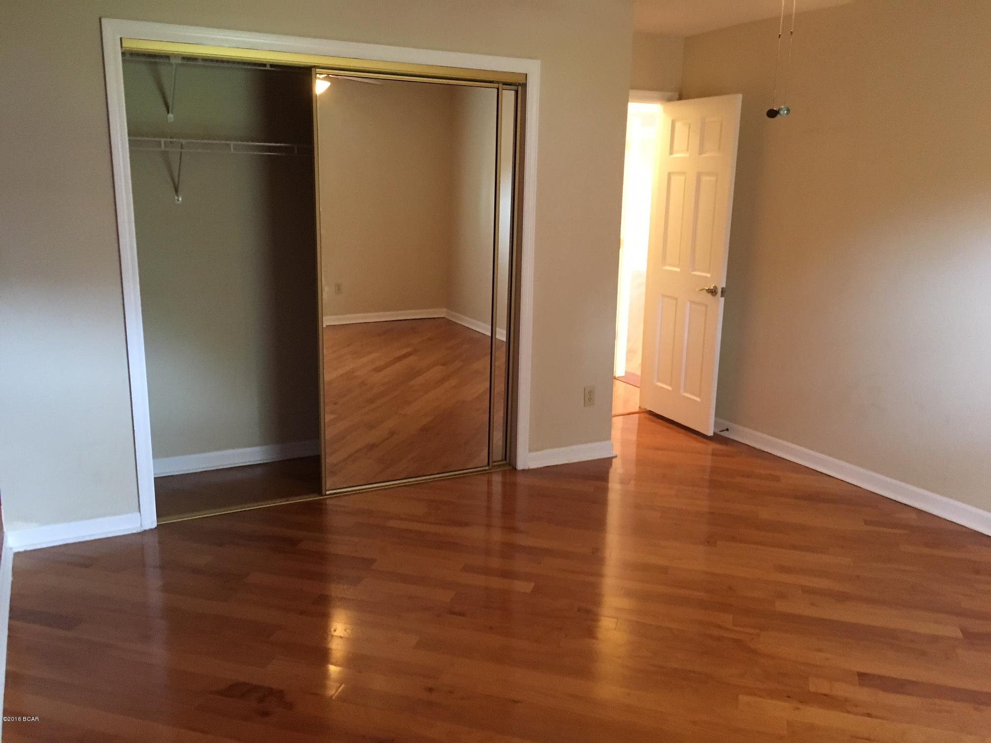 Country Club Harbour Estates - Residential